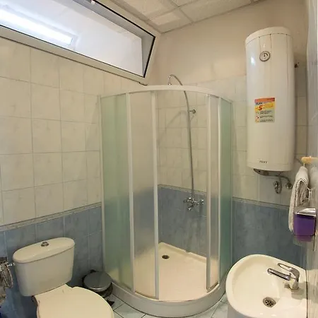 索非亚中央客房旅馆 *